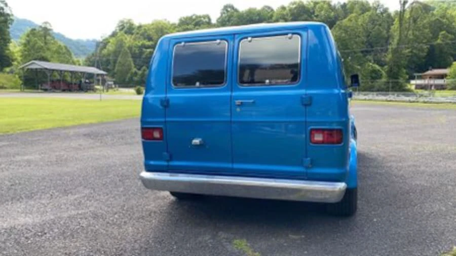 1976 Dodge Ram Van - Image 15 of 17