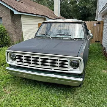 1976 Dodge D100