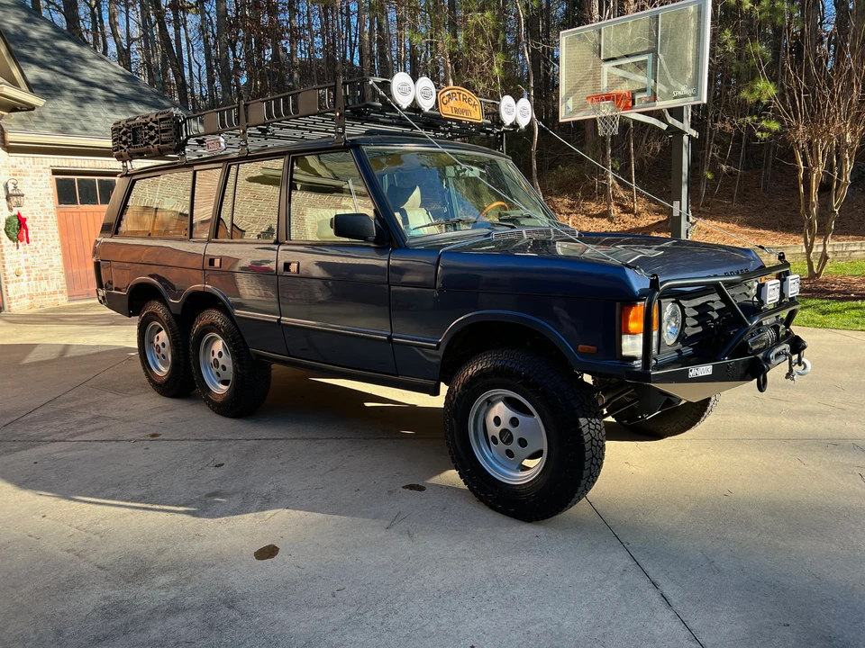 1976 Land Rover Range Rover Classic - Image 9 of 31