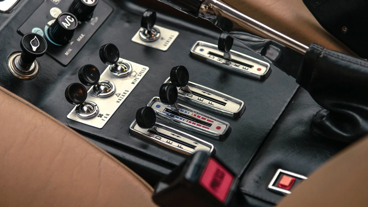1976 Ferrari 308 GTB - Image 12 of 31