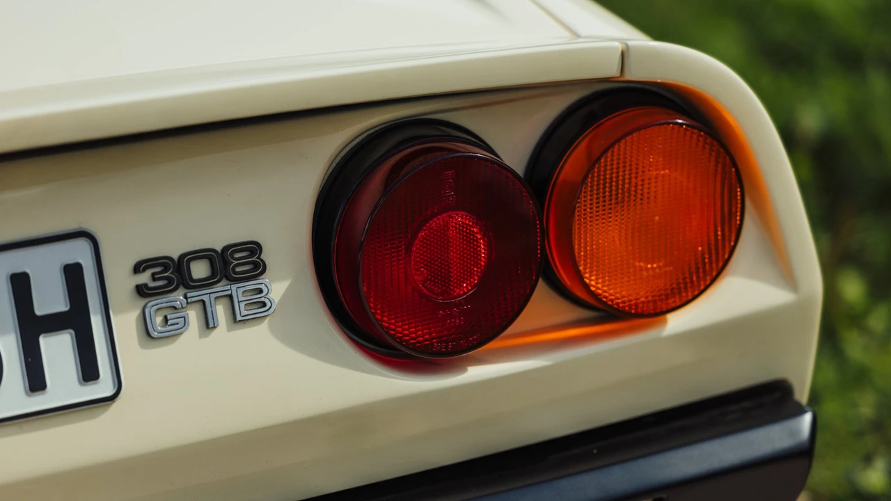 1976 Ferrari 308 GTB - Image 19 of 31