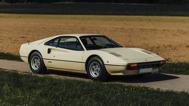 1976 Ferrari 308 GTB Vetroresina