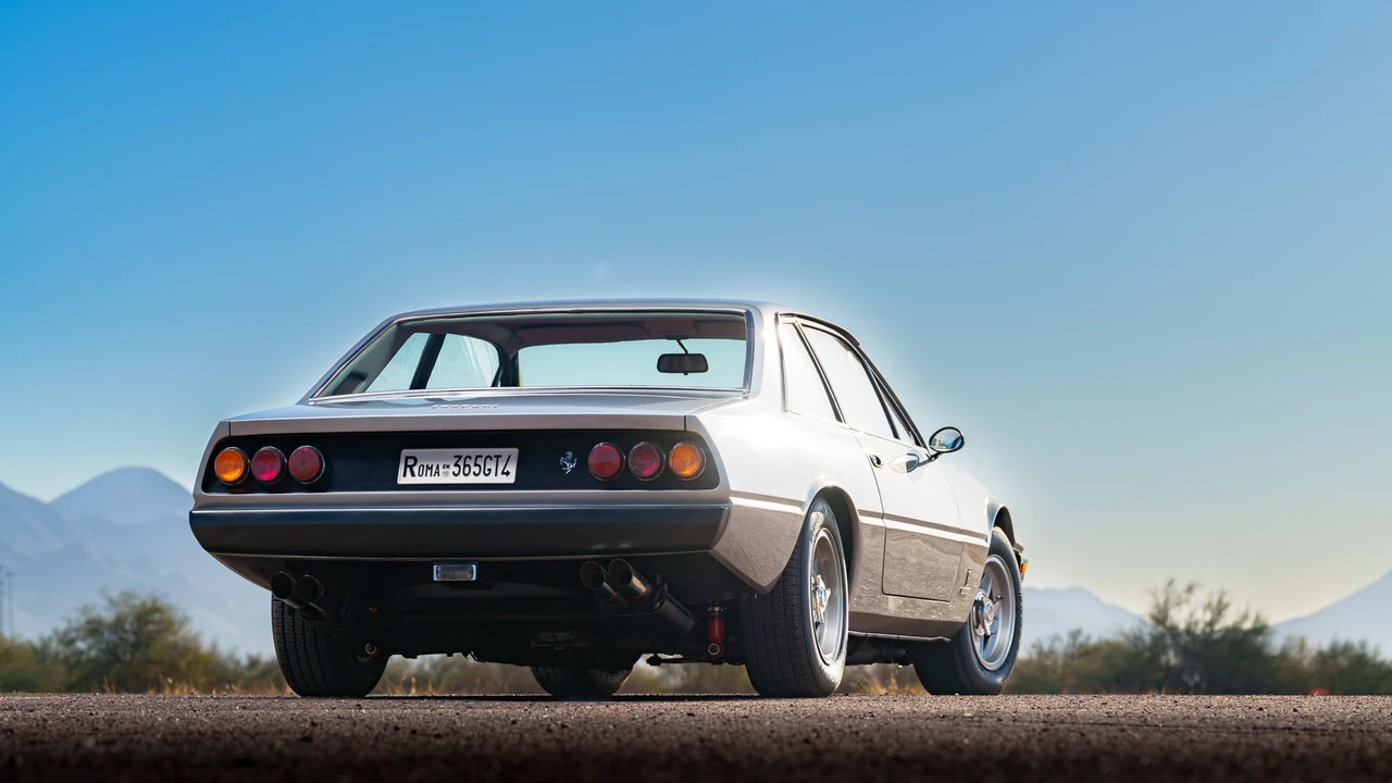 1976 Ferrari 365 GT4 2+2 - Image 14 of 31