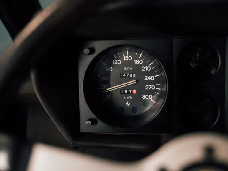 1976 Ferrari 365 GT4 2+2 - Image 13 of 31