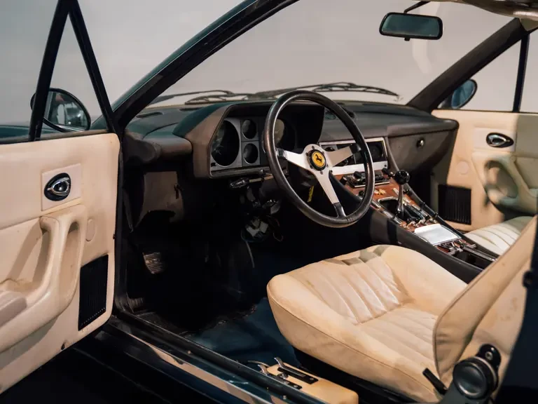 1976 Ferrari 365 GT4 2+2 - Image 12 of 31