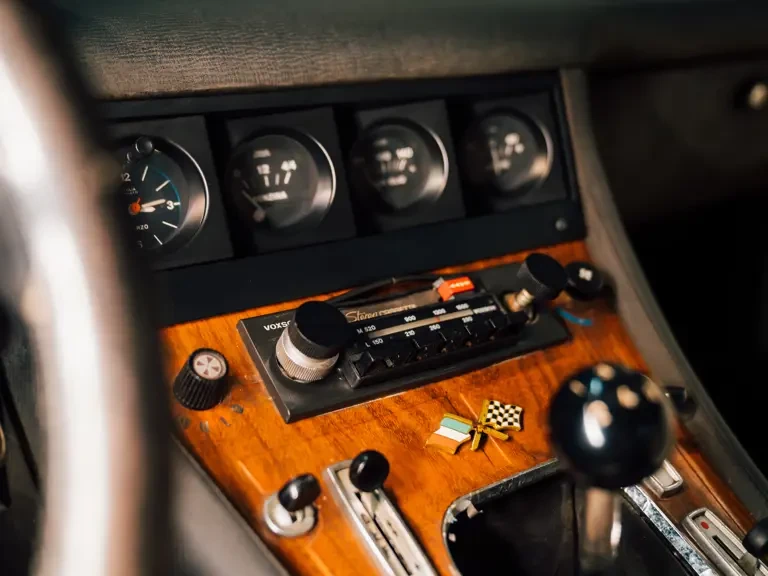 1976 Ferrari 365 GT4 2+2 - Image 15 of 31