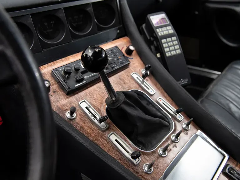 1976 Ferrari 365 GT4 2+2 - Image 13 of 19