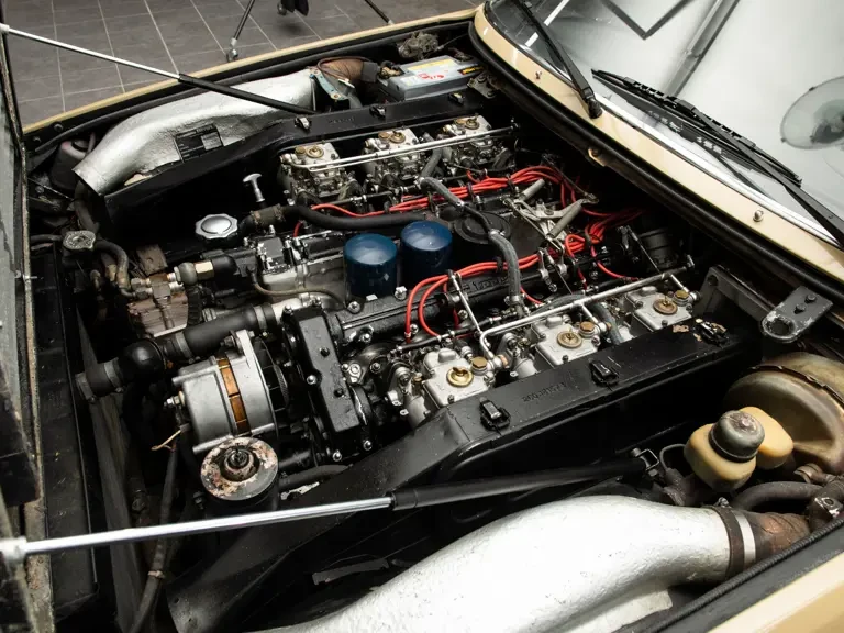 1976 Ferrari 365 GT4 2+2 - Image 4 of 19