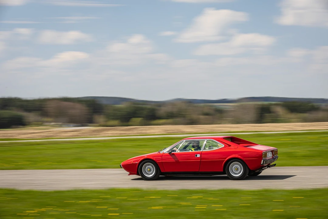 1976 Ferrari 308 GT4 - Image 15 of 30