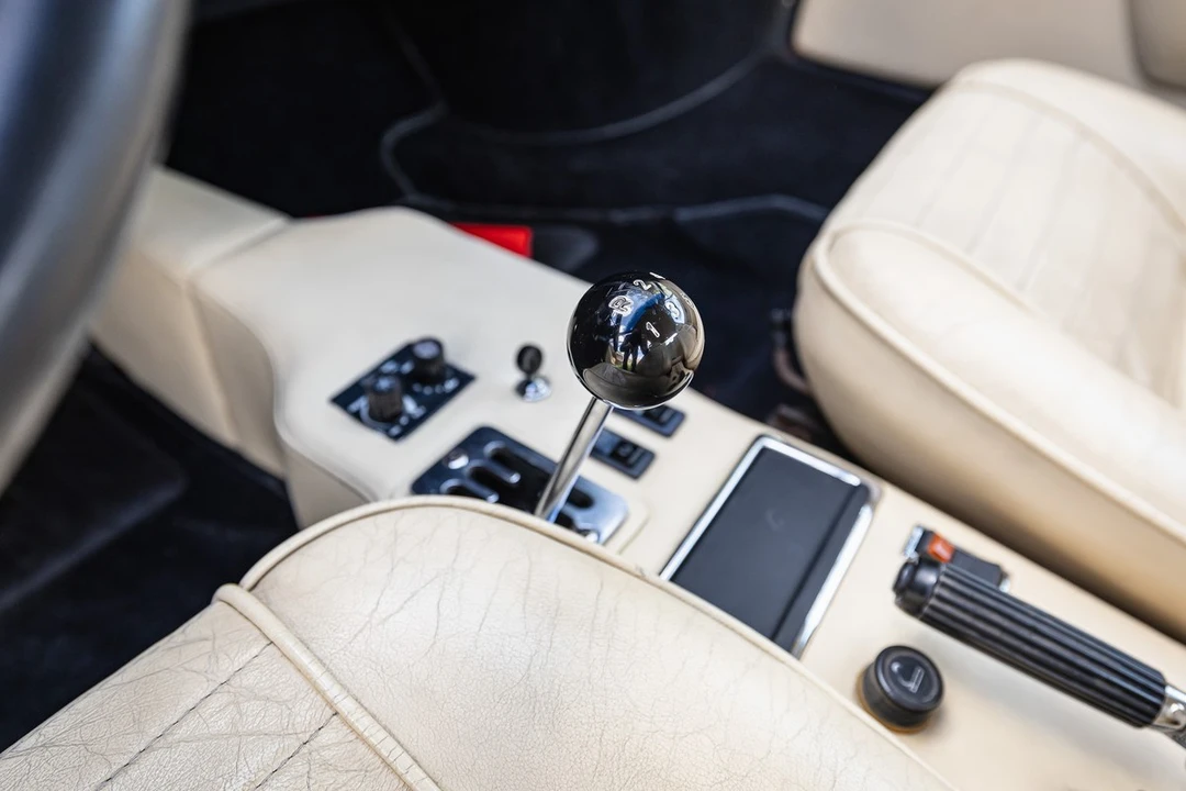 1976 Ferrari 308 GT4 - Image 17 of 30