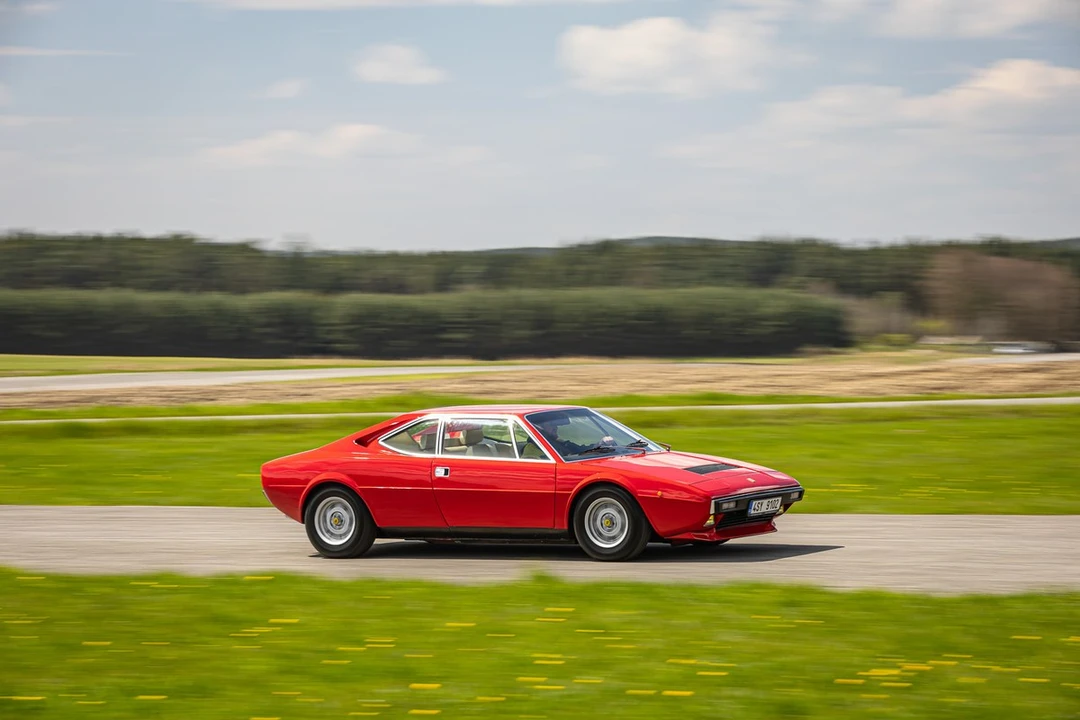 1976 Ferrari 308 GT4 - Image 10 of 30