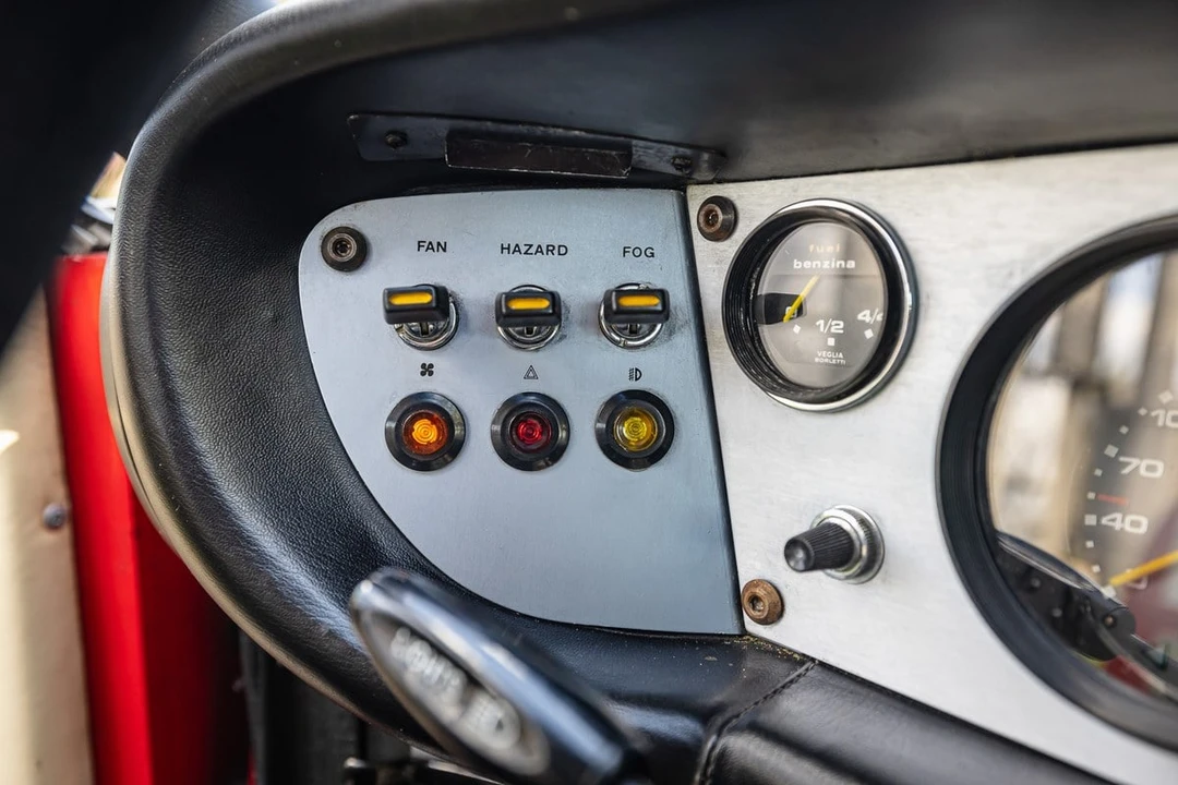 1976 Ferrari 308 GT4 - Image 21 of 30