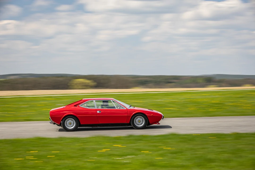 1976 Ferrari 308 GT4 - Image 11 of 30