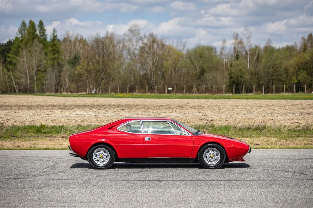 1976 Ferrari 308 GT4 - Image 9 of 30