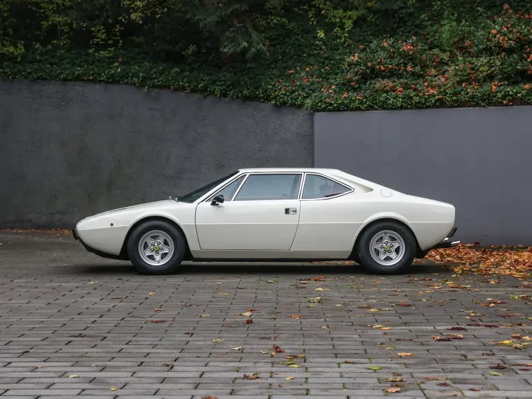 1976 Ferrari 308 GT4 - Image 6 of 31