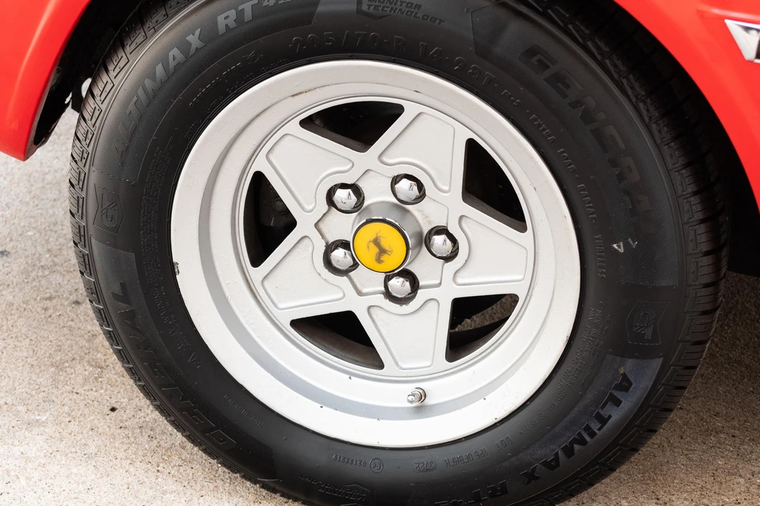 1976 Ferrari 308 GT4 - Image 24 of 31