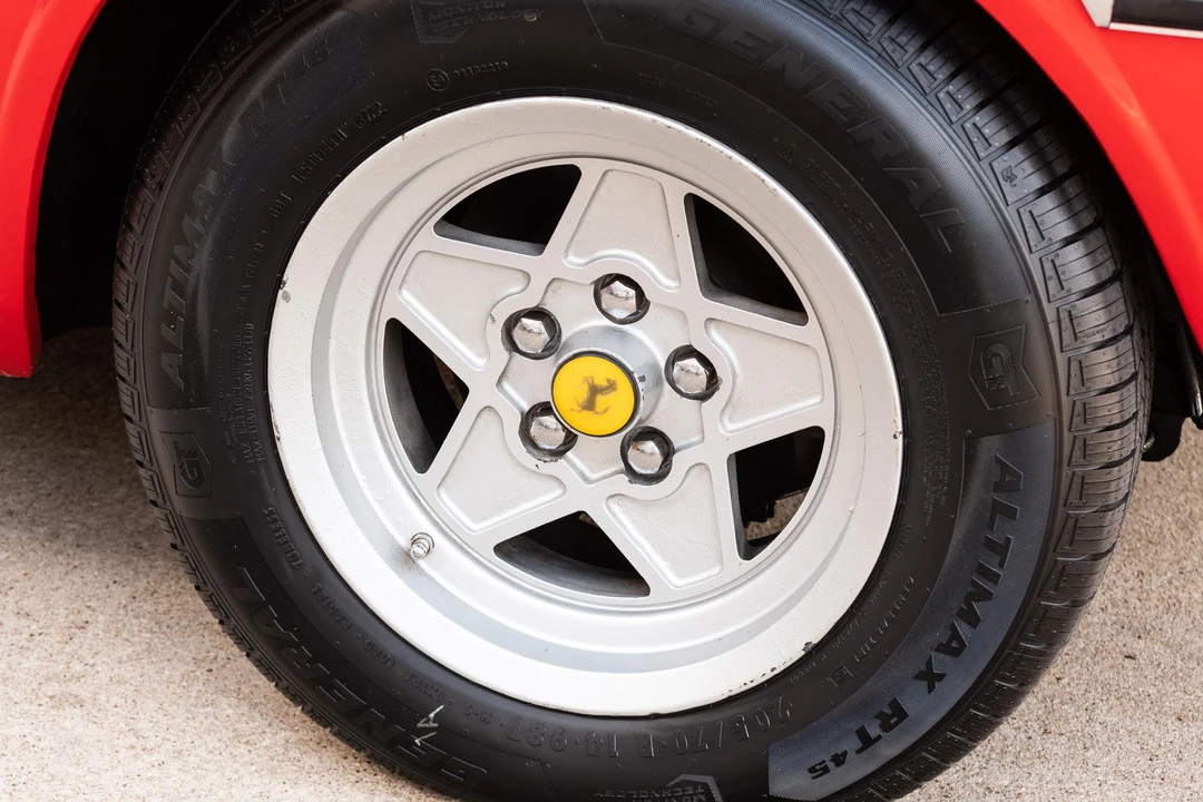 1976 Ferrari 308 GT4 - Image 27 of 31