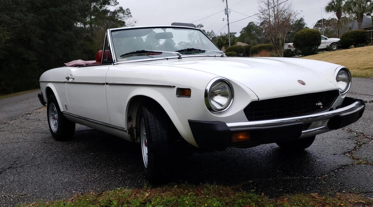 1976 Fiat 124 Sport Spider - Image 21 of 31