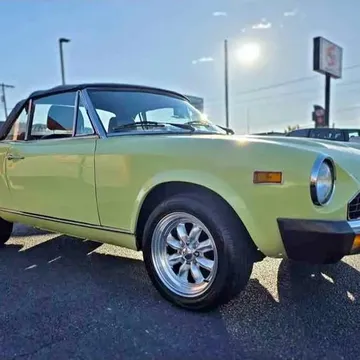 1976 Fiat 124 Spider Classica