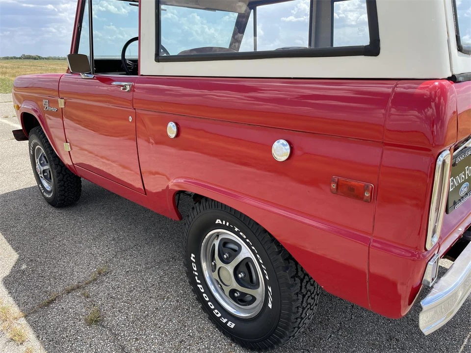 1976 Ford Bronco 1st Gen - Image 9 of 20