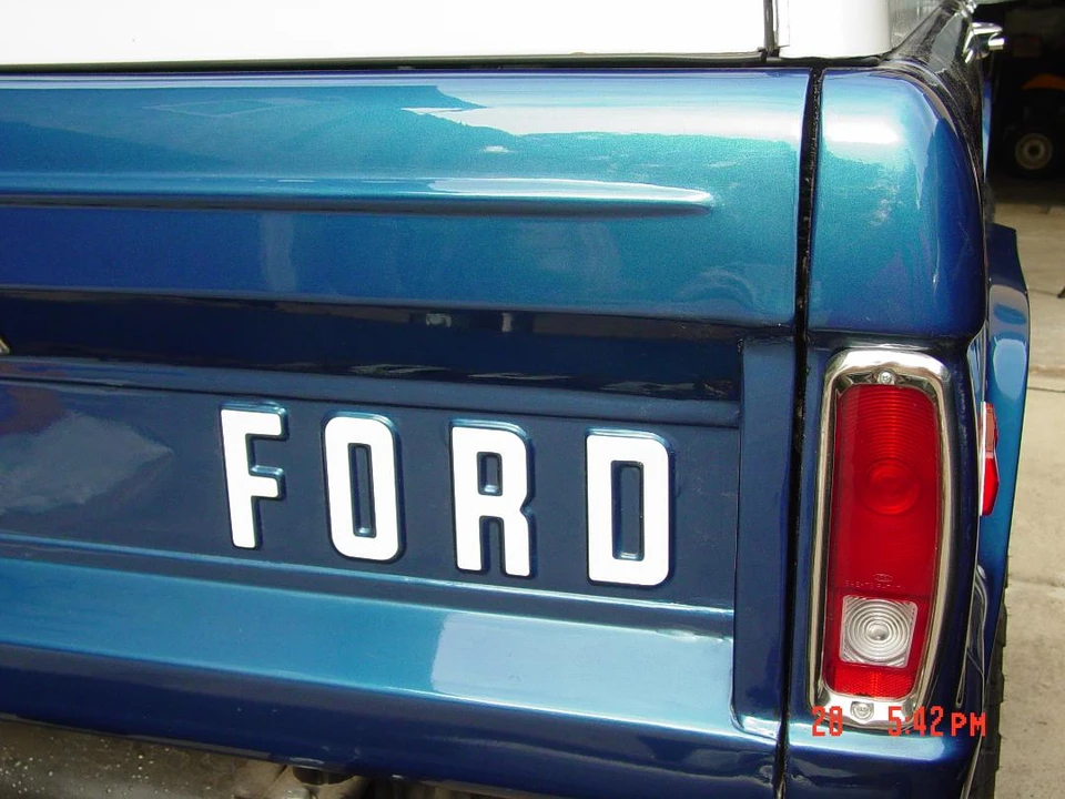 1976 Ford Bronco 1st Gen - Image 24 of 31