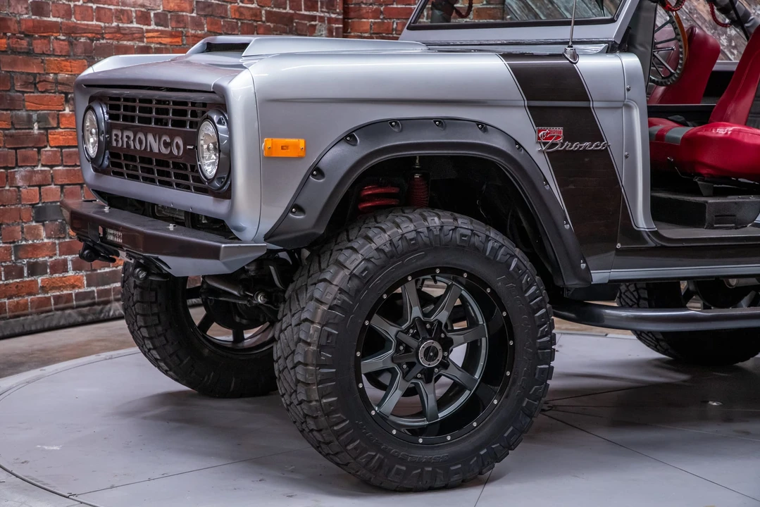 1976 Ford Bronco 1st Gen - Image 11 of 31
