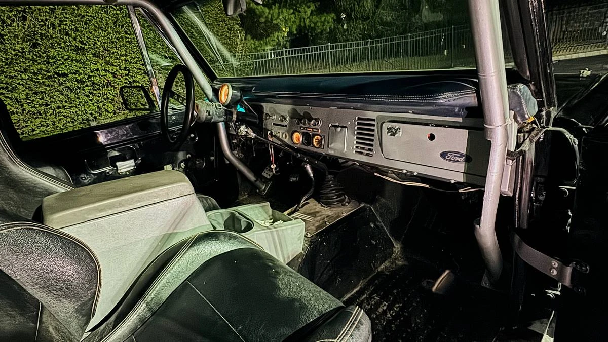 1976 Ford Bronco 1st Gen - Image 9 of 11