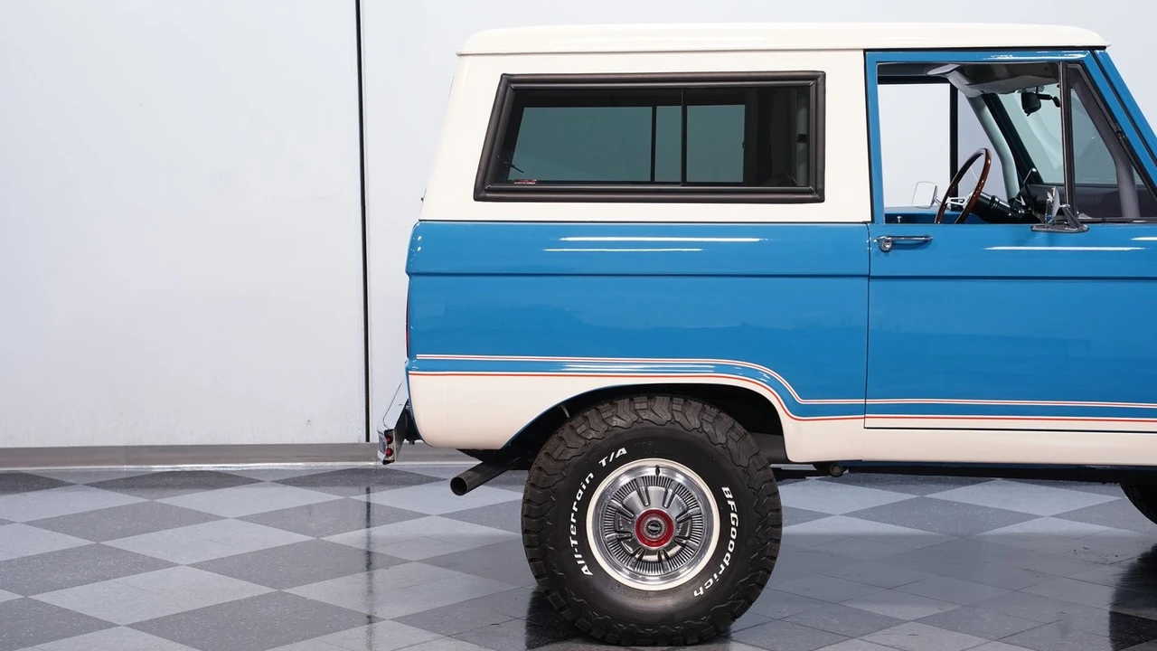 1976 Ford Bronco - Image 24 of 31