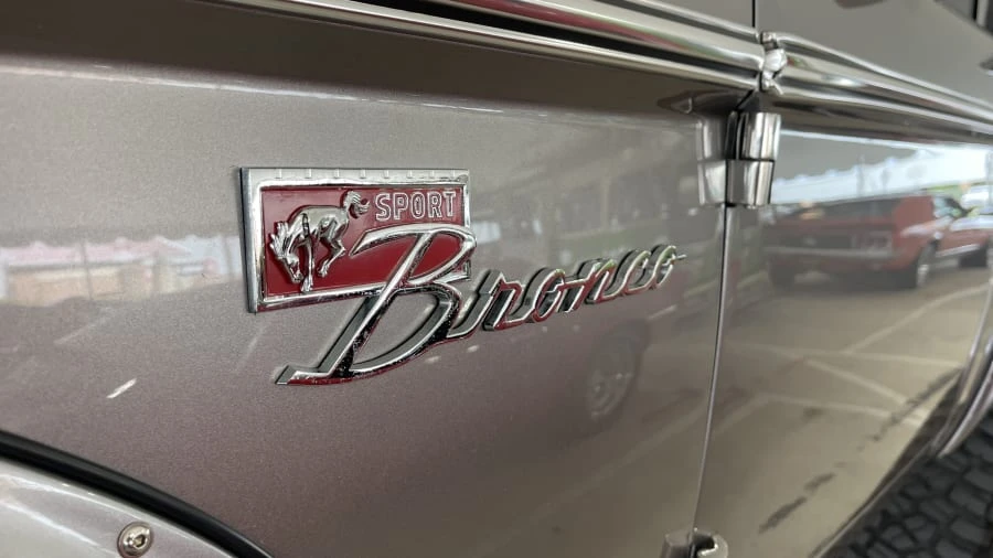 1976 Ford Bronco 1st Gen - Image 3 of 10