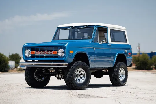 1976 Ford Bronco Gen 3 - 5.0 Coyote Restomod