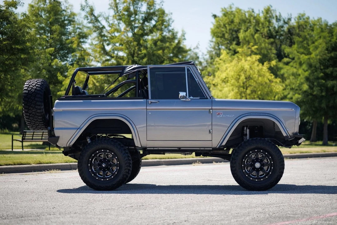 1976 Ford Bronco 1st Gen - Image 11 of 31