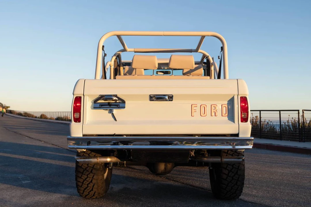 1976 Ford Bronco 1st Gen - Image 2 of 9