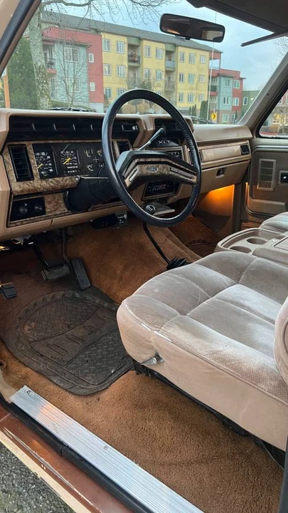 1986 Ford Bronco 3rd Gen - Image 4 of 14