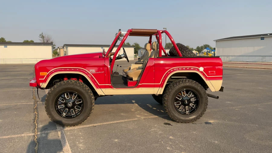 1976 Ford Bronco 1st Gen - Image 2 of 16