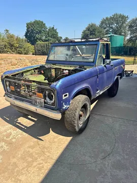 1976 Ford Bronco Sport Utility 2D