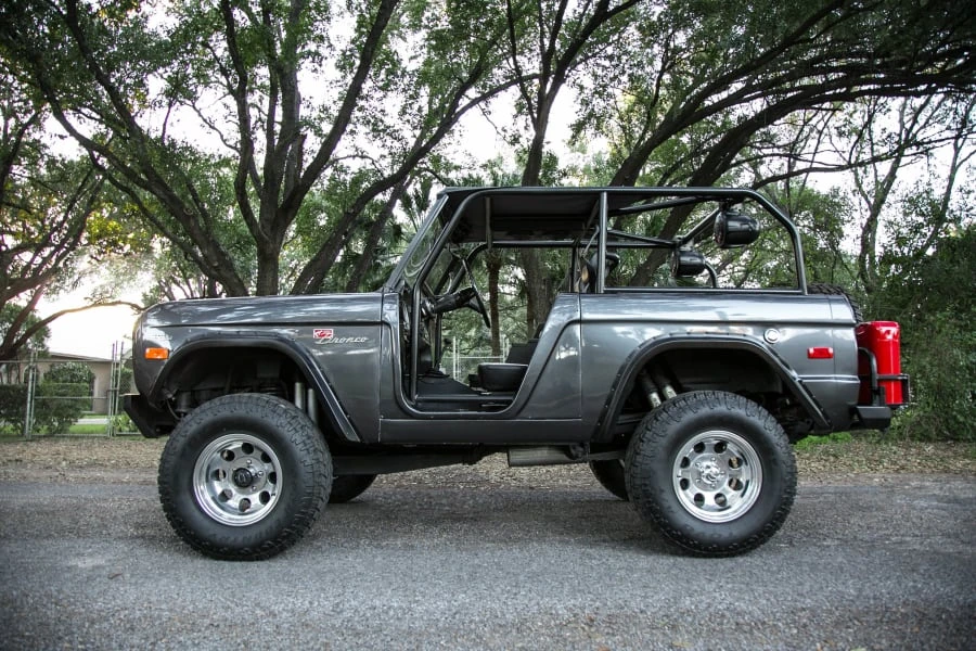1976 Ford Bronco 1st Gen - Image 2 of 10