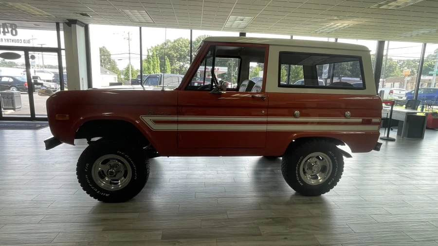 1976 Ford Bronco 1st Gen - Image 6 of 10