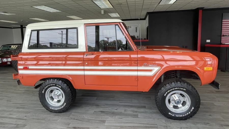 1976 Ford Bronco 1st Gen - Image 2 of 10