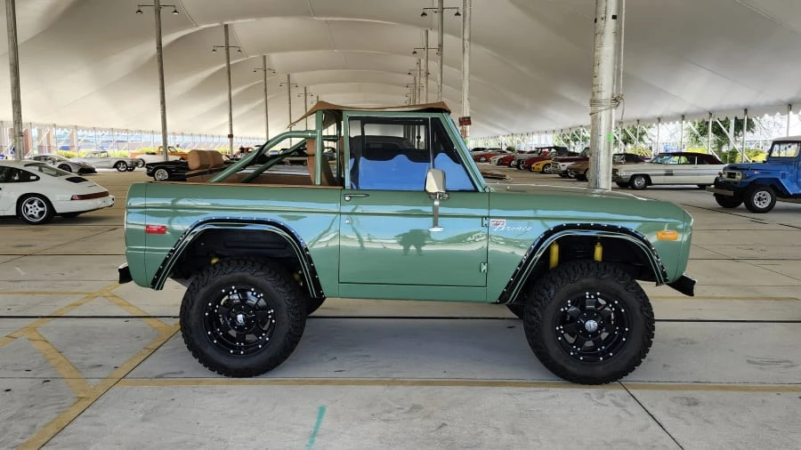 1976 Ford Bronco 1st Gen - Image 2 of 8