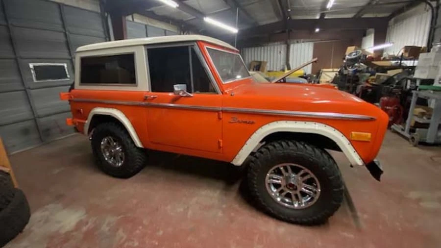 1976 Ford Bronco 1st Gen - Image 2 of 10