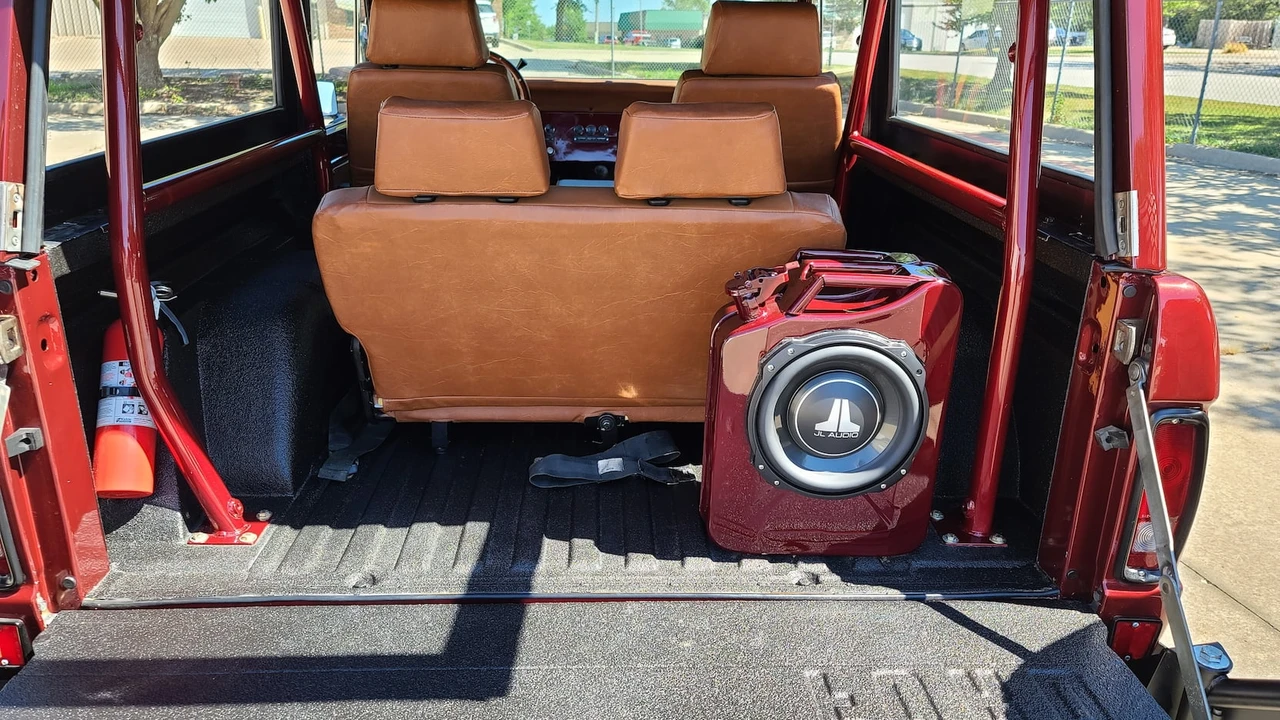 1976 Ford Bronco 1st Gen - Image 4 of 10