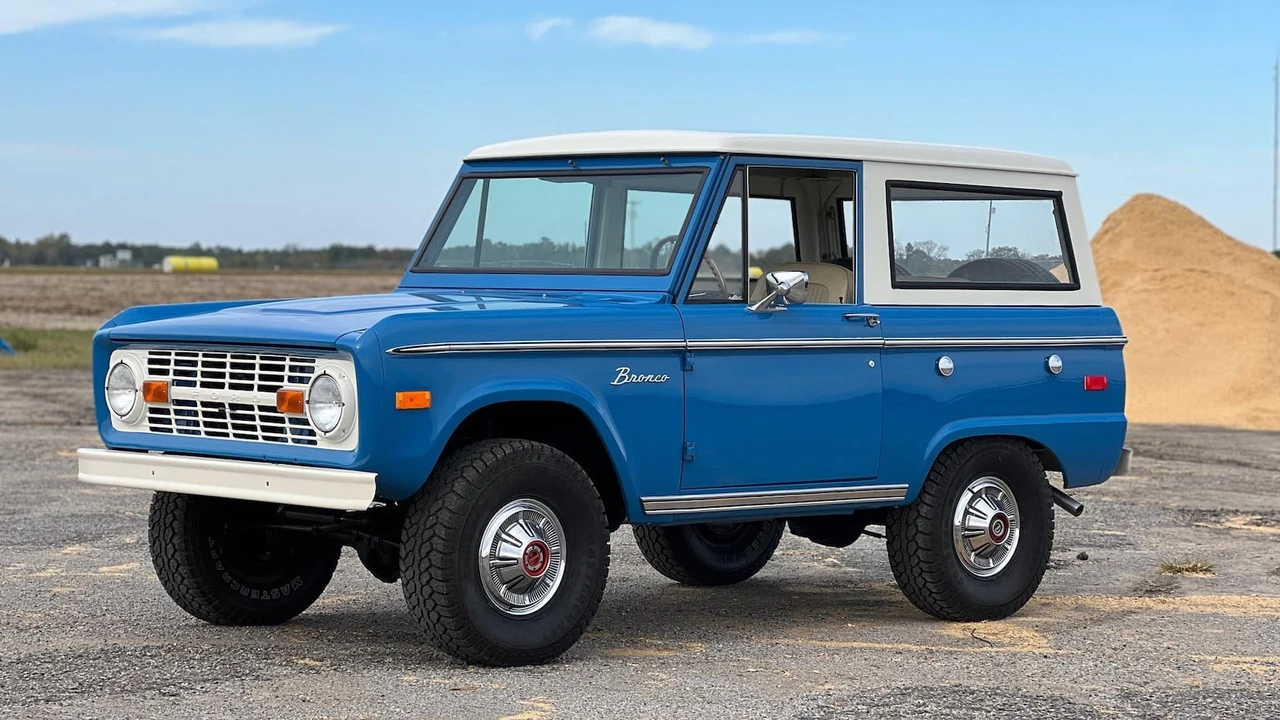 1976 Ford Bronco 1st Gen - Image 14 of 15