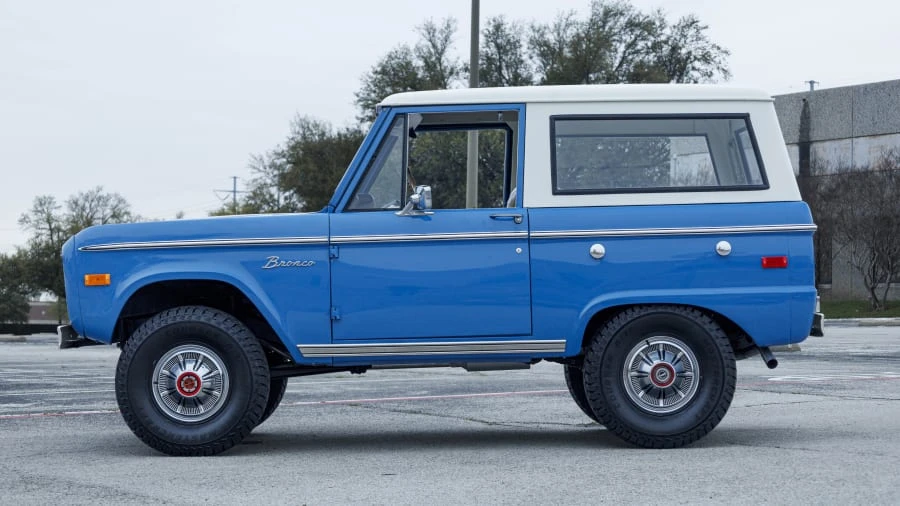 1976 Ford Bronco 1st Gen - Image 2 of 10
