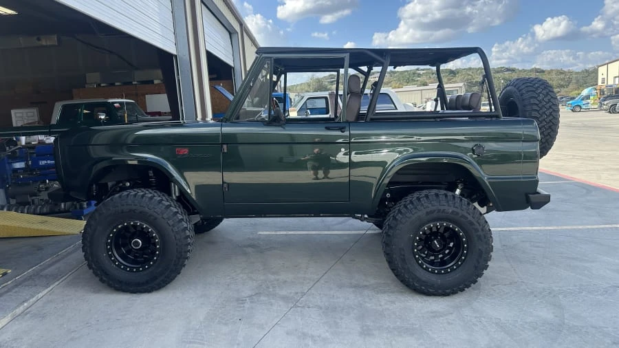 1976 Ford Bronco 1st Gen - Image 6 of 13