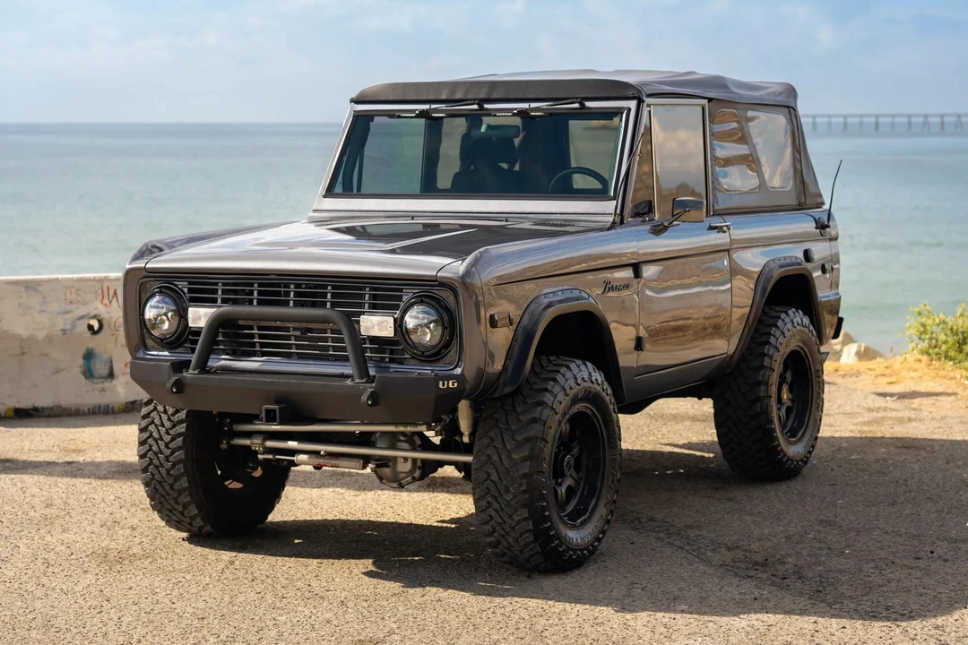 1976 Ford Bronco 1st Gen - Image 9 of 31