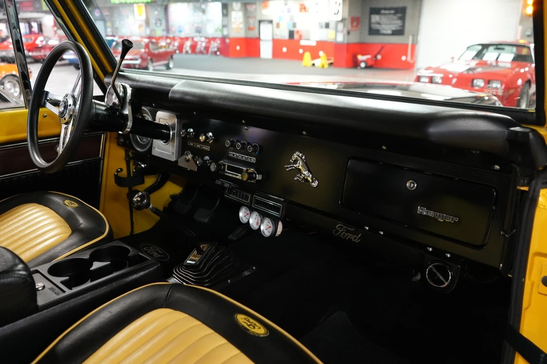 1976 Ford Bronco 1st Gen - Image 25 of 31