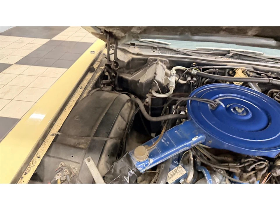 1976 Ford Torino 3rd-4th Gen - Image 13 of 31