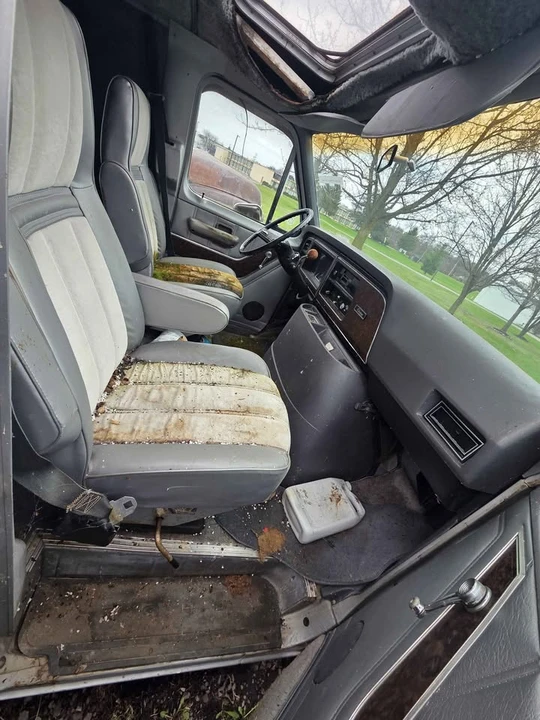 1976 Ford Econoline Van - Image 10 of 10