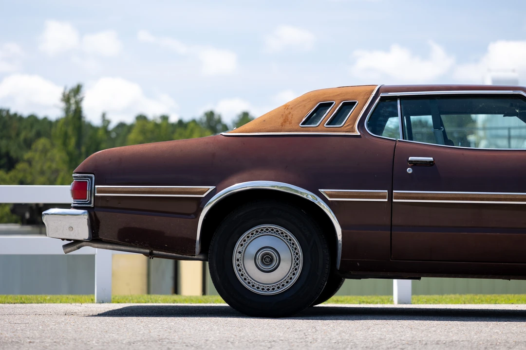1976 Ford - Image 16 of 31