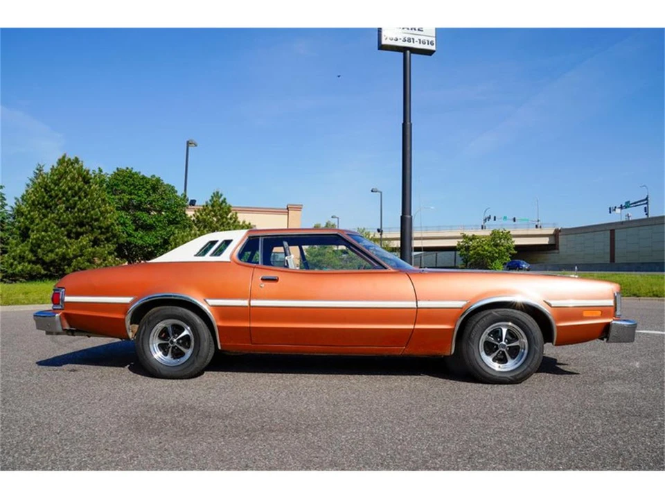 1976 Ford - Image 2 of 31